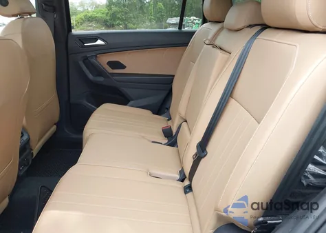 2024 Volkswagen Tiguan 2.0T Se/2.0T Wolfsburg Edition z USA, uszkodzony, nr VIN 3VVMB7AX6RM079301